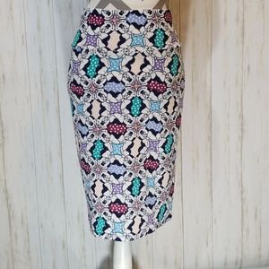 Disney x lularoe Cassie Minnie Mouse skirt